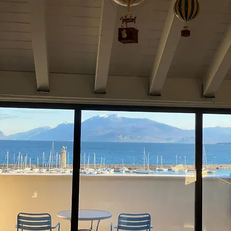Διαμέρισμα Molino Ντεζεντσάνο ντελ Γκάρντα